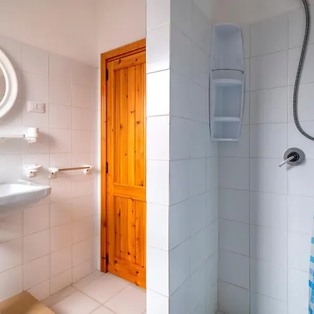 Brezza Marina Lu Bagnu Apartamento