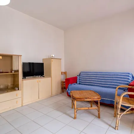 Brezza Marina Lu Bagnu Apartment