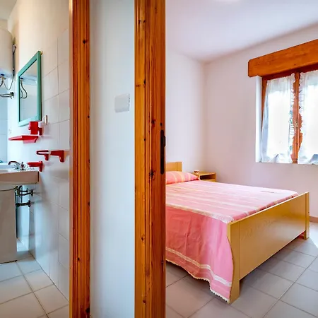 Apartment Brezza Marina Lu Bagnu