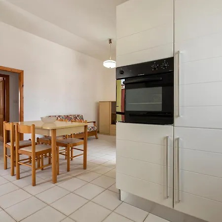 Brezza Marina Lu Bagnu Apartment