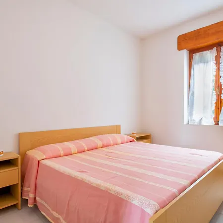 Brezza Marina Lu Bagnu Apartment