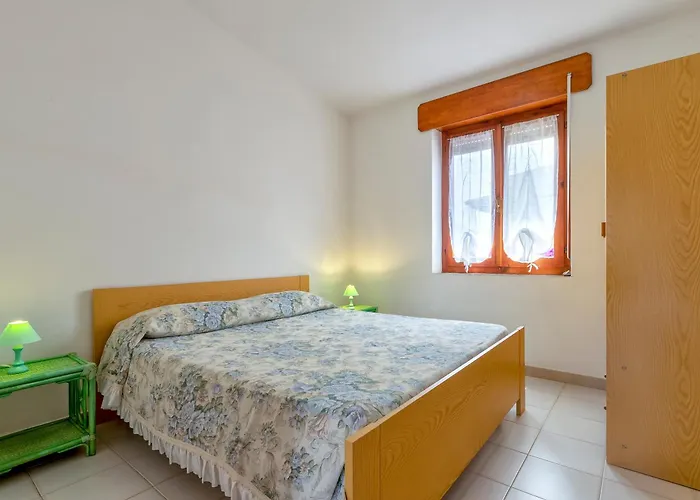 Brezza Marina Lu Bagnu Appartamento *