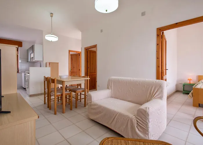 Brezza Marina Lu Bagnu *